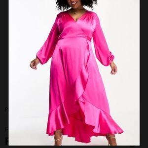 🇺🇸 Flounce London Satin Wrap Dress